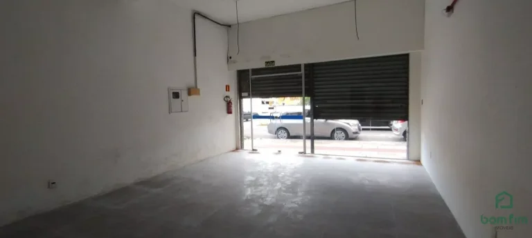 Imagem Loja térrea na Rua Muck, para locação no Centro de Canoas/RS.