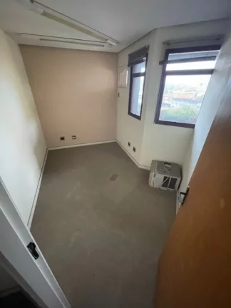 Imagem SALA COMERCIAL PARA VENDA EM FRENTE AO FÓRUM CÍVEL