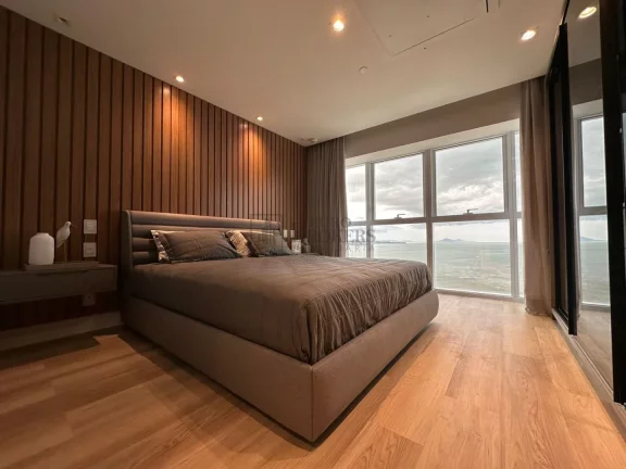 Imagem Apartamento Frente Mar à venda na Barra Sul em Balneário Camboriú/SC