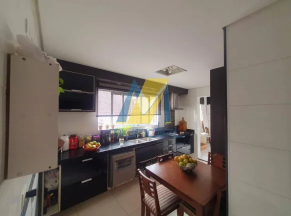 Imagem Luxuosa Cobertura Tríplex a Venda com 3 suítes, 4 vagas em São Caetano