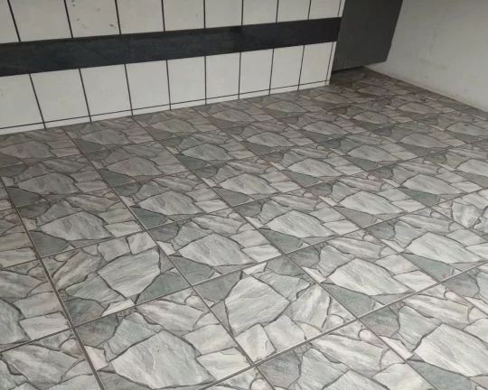 Imagem Salão comercial com 190m² na Av. Corifeu de Azavedo