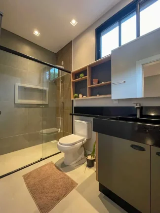 Imagem Apartamento com 3 dormitórios sendo 2 suítes e 2 vagas de garagem em Balneário Camboriú/SC