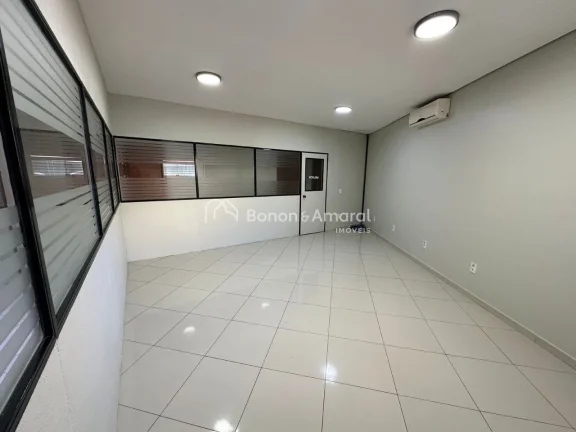 Imagem Locação , salão comercial , Parque Via Norte , em Campinas !!!
Zoneamento ZM 1 . 
Local próximo ...
