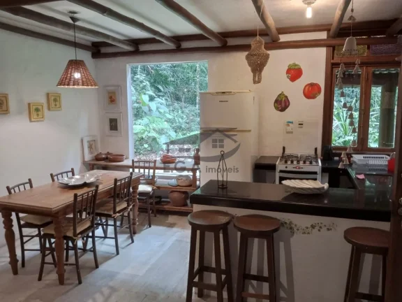 Imagem Casa no sertão da Barra do Una no meio da mata