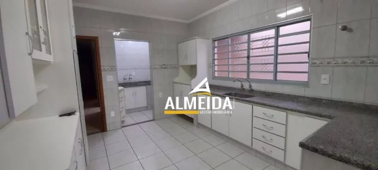 Imagem Casa com 3 dormitórios à venda, 130 m² por R$ 530.000,00 - Vila Alemã - Rio Claro/SP
