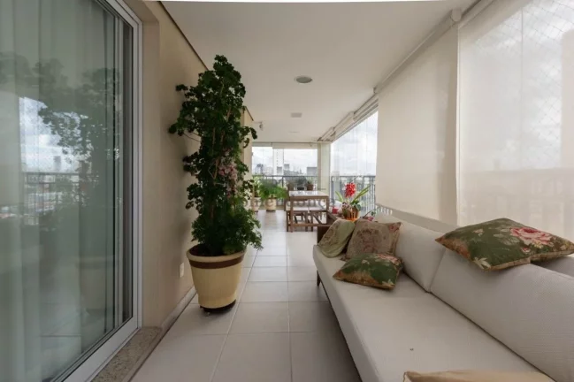 Imagem Apartamento 4 quartos, 4 suites, 4 vagas, 223 m²