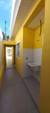 Imagem Sobrado Excelente com 76 m² 2 Dormitorios e 2 Vagas de Garagens