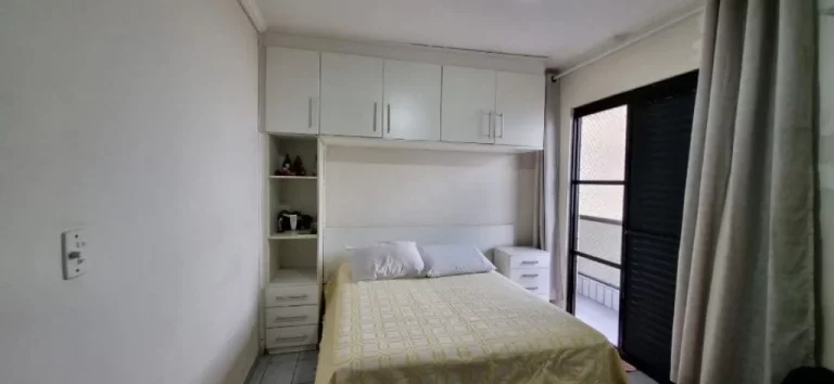 Imagem OPORTUNIDADE INCRIVEL!!! No bairro Ocian frente ao mar Apartamento de 3 dormitórios!!!