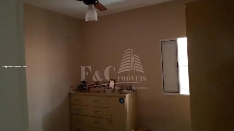 Imagem Casa para Venda em Limeira, Jardim Nova Conquista, 2 dormitórios, 1 banheiro, 2 vagas