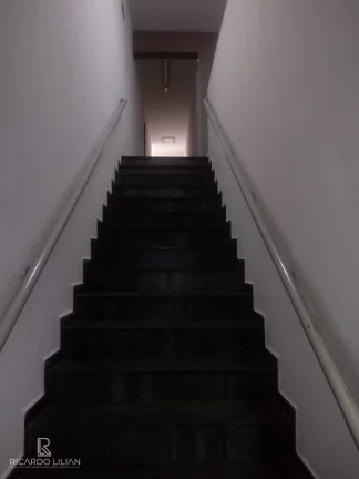Imagem "Oportunidade Única! Prédio Comercial na Vila Galvão, Guarulhos: Espaço Estratégico para o Seu Negócio!"
