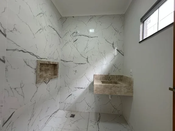 Imagem Linda Casa à Venda Projeto Funcional e Amplo!
