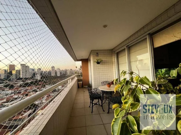 Apartamento em ótima localização do Brooklin próxmo a bom comércio e Hípica Paulista