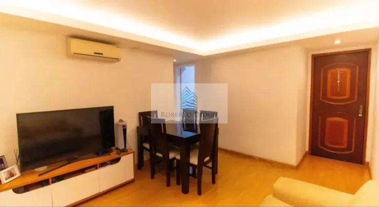 Imagem Excelente oportunidade! Apartamento à venda em Niterói-RJ, Icaraí: 3 quartos, 1 suíte, 1 sala, 2 banheiros, 1 vaga, 64m².
