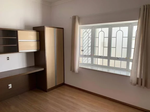 Imagem Casa com 2 Quartos à Venda, 270 m² em Jardim Ermida I - Jundiaí Imagem Casa com 2 Quartos à Venda, 270 m² em Jardim Ermida I - Jundiaí