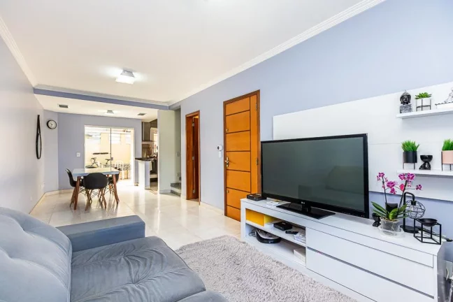 Sobrado Triplex 3 quartos no Uberaba.