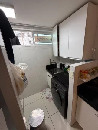 Imagem Apartamento com varanda/sacada próximo a Vila Olímpica Parahyba no bairro dos Estados. - AP2803.