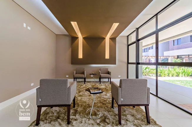 Imagem Apartamento com 3 quartos sendo 1 suíte, com piso laminado, churrasqueira e 2 vagas de garagem à venda por R$ 892.100 - Santo Inácio - Curitiba/PR
