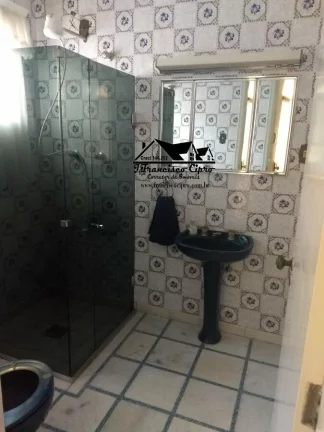 Imagem Casa-Terrea-para-Venda-em-Vila-Paraiba-Guaratingueta-SP