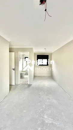 Imagem Sobrado 03 quartos com suíte Padrão