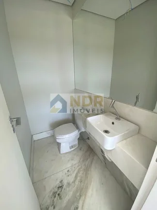 Imagem Casa 4 quatros, piscina aquecida e automação