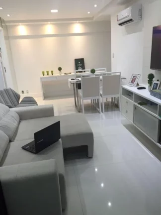 Imagem A 5ª Avenida Imóveis selecionou esse lindo 1/4 varandão incorporado, andar baixo no Barra Exclusive, ao lado da Associação Atletica R$ 550.000,00