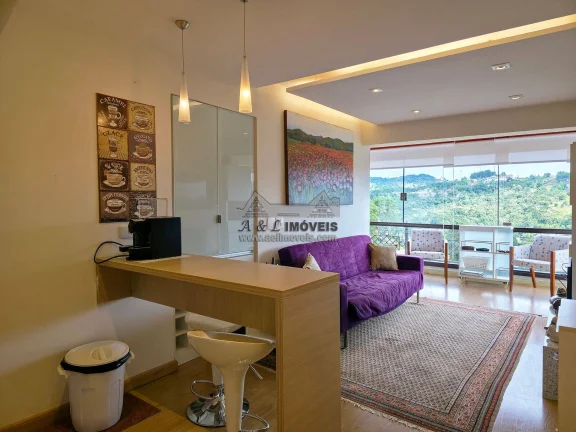 Imagem Flat duplex à venda em Campos do Jordão – Vila Everest, 2 suítes e lareira
