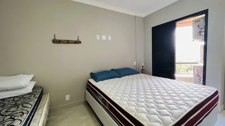 Imagem Apartamento decorado à venda na Riviera modulo 6 com vista para serra.