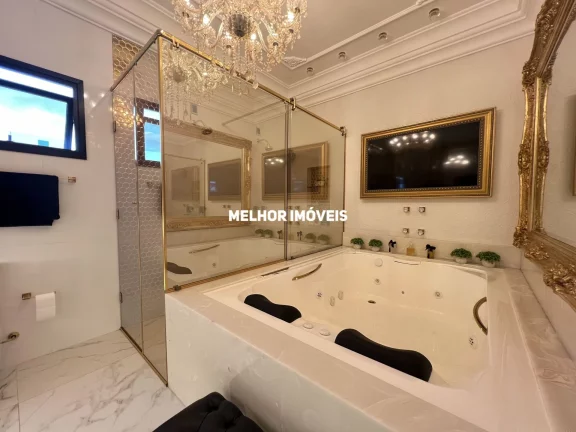 Imagem Casa á venda em Condomínio fechado Localizada em Camboriú