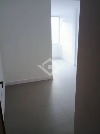 Imagem Apartamento 2Quartos à Venda em Copacabana – 74m², Silencioso e Vista Livre
