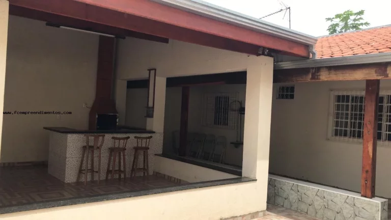 Imagem Edícula para Venda em Limeira, JARDIM SÃO LOURENÇO, 1 dormitório, 3 banheiros, 2 vagas