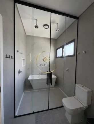 Imagem Casa Sobrado, 4 dormitórios (4 suítes), Bairro da Floresta, Sjc.
