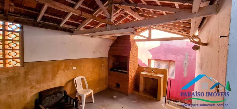 Imagem Seu Novo Lar em Paraisópolis MG: Espaço, Conforto e Localização Nobre!