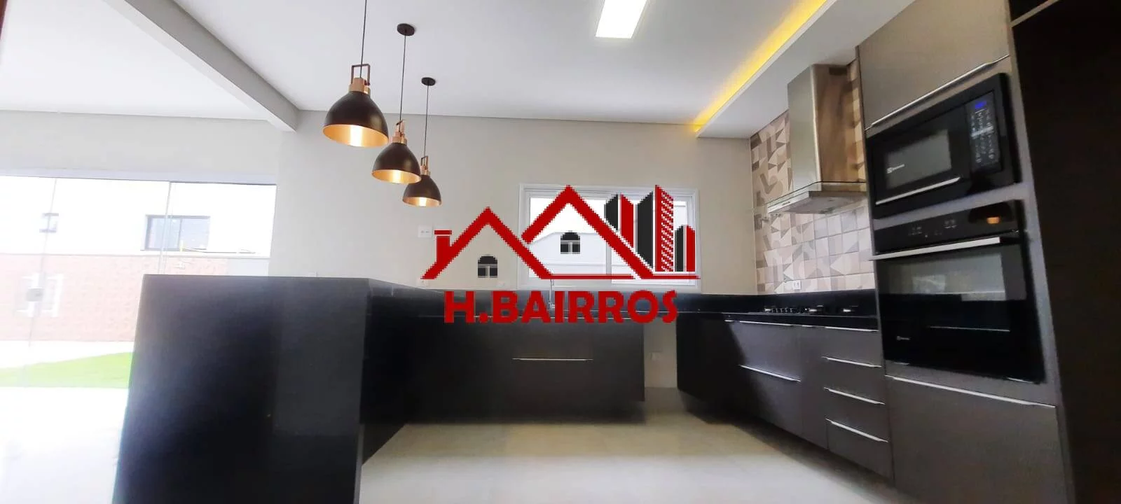 Imagem Casa com 04 Dormitórios à Venda - Jaguary - São Jos?(C) dos Campos