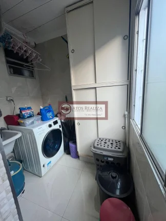 Imagem Vendo Grande Oportunidade no Parque das Arvores. Apartamento de 60m2, Sendo 3 Dormitórios com Planejados, Opção para sala de Jantar, 1 Vaga fixa e coberta, Todas as Instalações novas, Reformado Recente, com Piso Porcelanato, Próximo a Estação Grajaú da CP