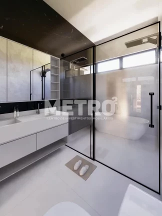 Imagem Casa à venda no Buona Vita com 4 suítes, master com closet e hidromassagem