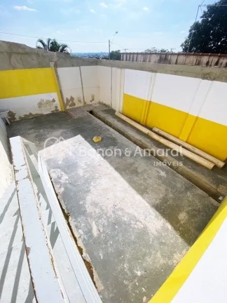 Imagem Venda, salão comercial, no bairro Parque Valença, em Campinas!
Zoneamento ZC 4. 
Em frente do anti...