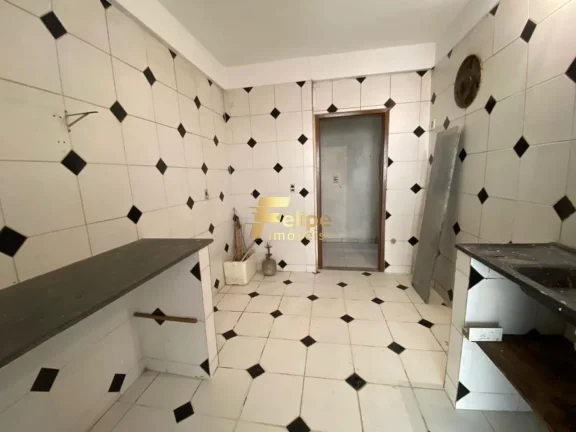 Imagem CASA DUPLEX EM RUA CALMA PRÓXIMO À PRAIA!