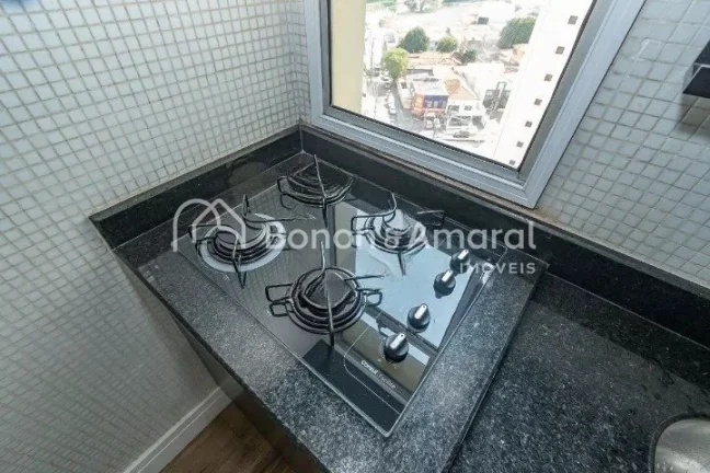Imagem Amplo imóvel com 2 suítes e 2 banheiros à venda. Oferece conforto e comodidade em um condomínio ...