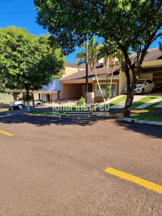 Imagem Casa à venda 3 Quartos, 1 Suite, 4 Vagas, 250M², Operária, Londrina - PR | RESIDENCIAL HAVANA