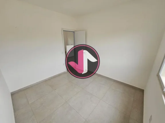 Imagem Em busca de um lar completo e cheio de comodidades? Essa casa de condomínio em Petrópolis, Várzea...
