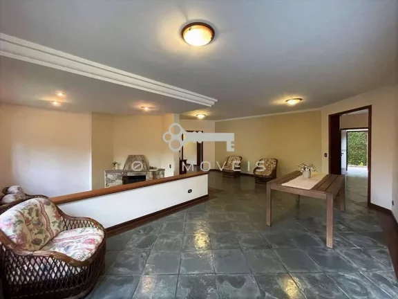 Imagem Linda casa - Miolo da Granja Viana: 4 dorm.s (2 suítes), piscina, gourmet..