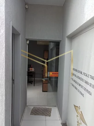 Imagem Imóvel comercial na Adenil Falcão!
