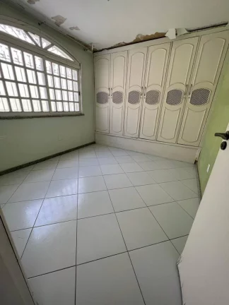 Imagem Casa à venda no Bairro Salgado Filho - Espaçosa e Aconchegante!