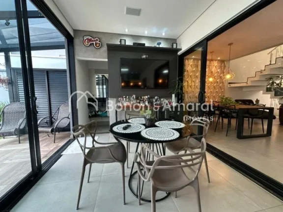 Imagem Sobrado à venda com 220m² de área privativa em um terreno de 330m², por R$ 2.020.000,00, no Cond...
