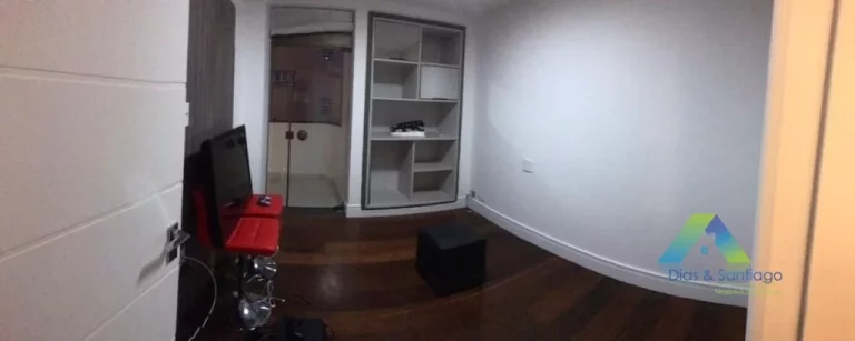 Imagem Apartamento com 4 Quartos e 5 banheiros , 228 m²