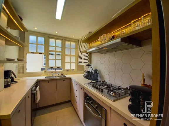 Imagem Cobertura à venda, 84 m² por R$ 550.000,00 - Várzea - Teresópolis/RJ