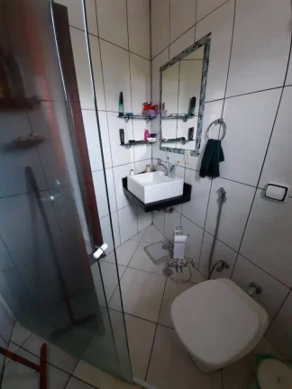 Imagem Sobrado com 3 dormitórios à venda, 225 m² por R$ 650.000,00 - Jardim Las Vegas - Santo André/SP