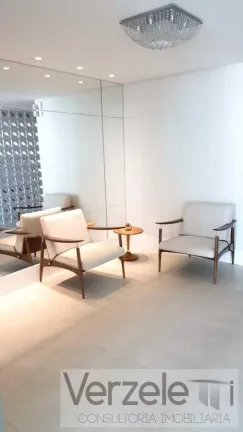 Imagem Frente ao Mar para Venda em Balneário Camboriú / SC no bairro Centro