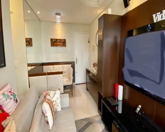 Imagem Apartamento com 2 Quartos à venda, 50m² - Jardim Esmeralda