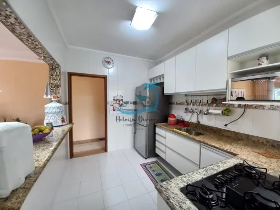 Imagem Apartamento com 3 dormitórios, varanda gourmet e 2 vagas de garagens a venda na Barra da Lagoa - Ubatuba.
